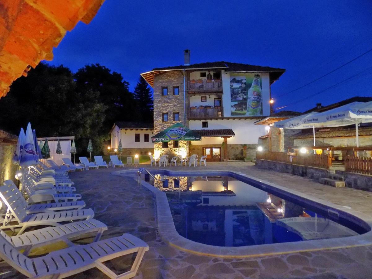 Yakovtsi Inn Exteriér fotografie