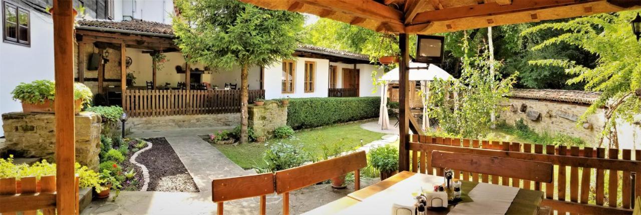 Yakovtsi Inn Exteriér fotografie