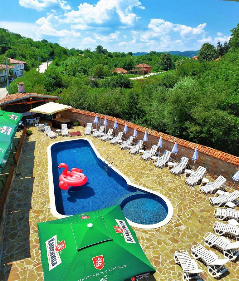 Yakovtsi Inn Exteriér fotografie